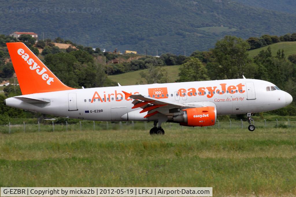 G-EZBR, 2007 Airbus A319-111 C/N 3088, Landing