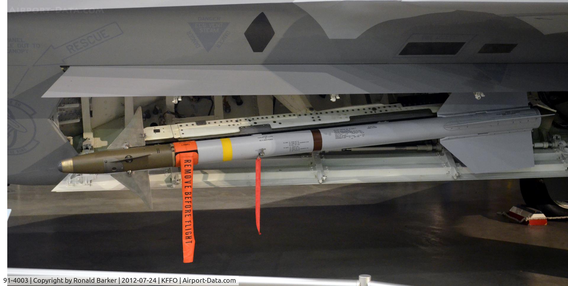 91-4003, 1992 Lockheed Martin F-22A Raptor C/N 4003, AIM-9 Sidewinder