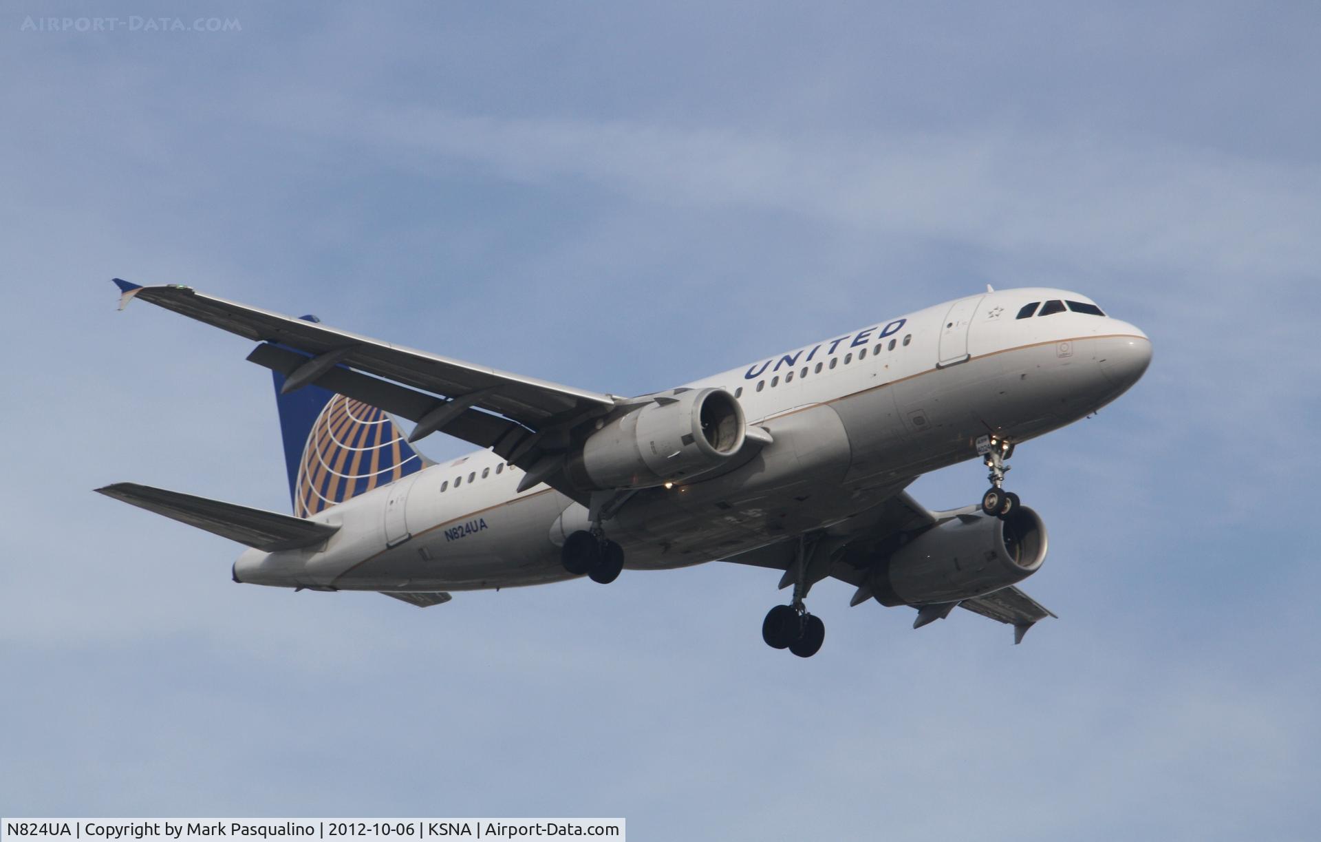 N824UA, 1999 Airbus A319-131 C/N 965, Airbus A319
