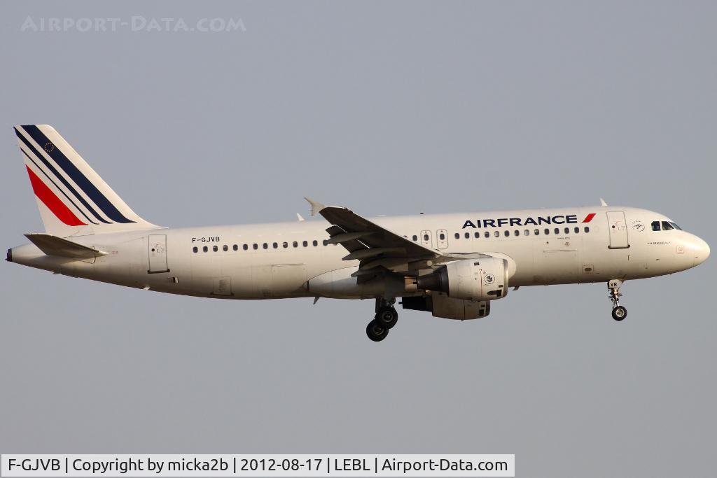 F-GJVB, 1990 Airbus A320-211 C/N 0145, Landing
