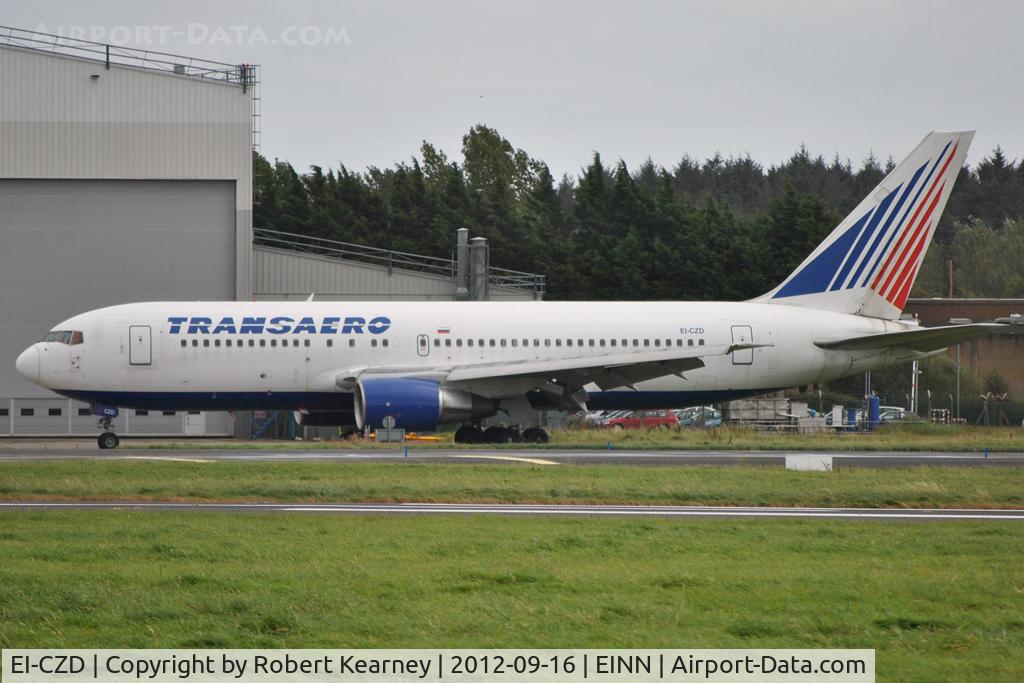 EI-CZD, 1986 Boeing 767-216 C/N 23623, Outside the hangar for maintenance