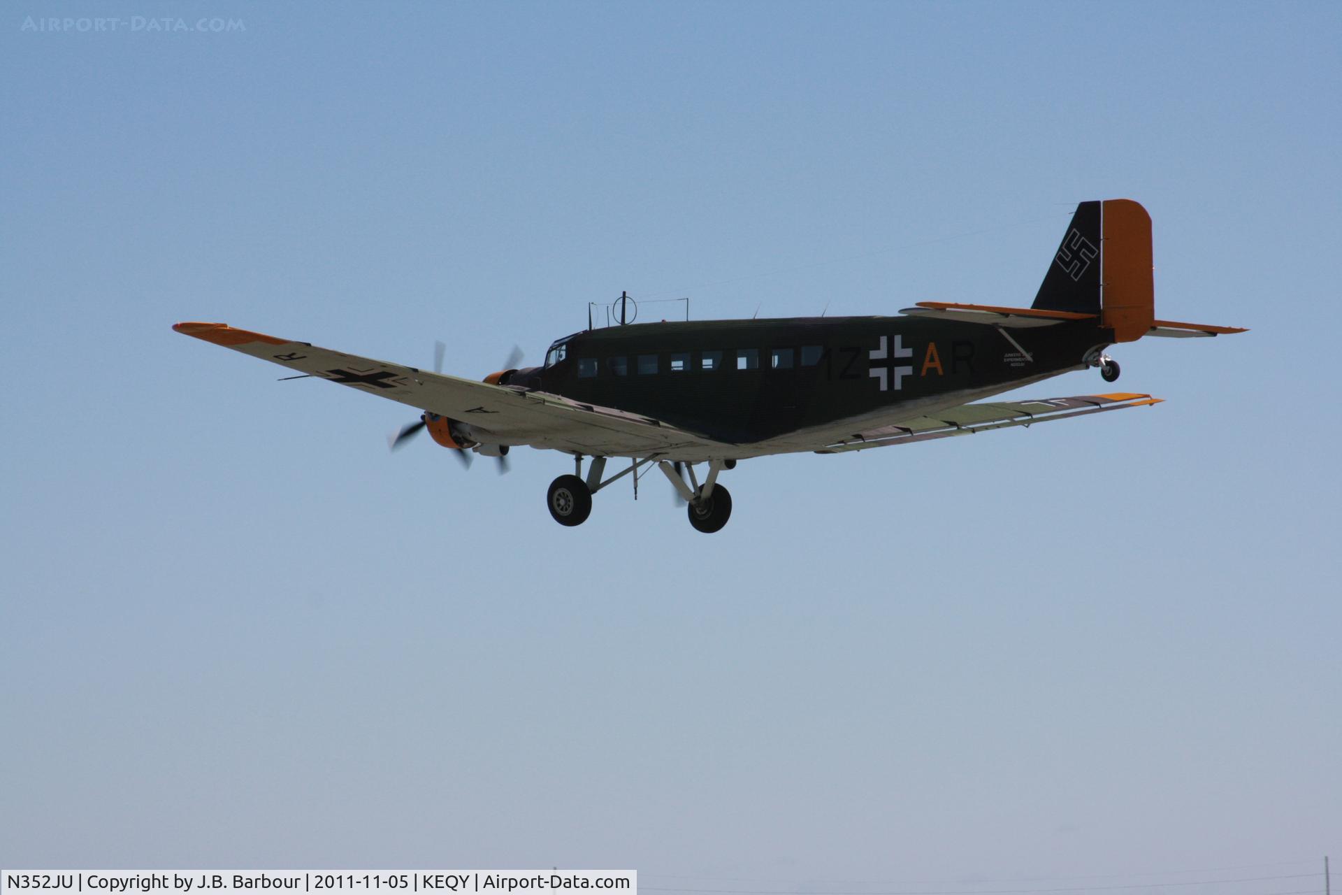 N352JU, 1941 Junkers (CASA) 352L (Ju-52) C/N 67, WAR BIRDS