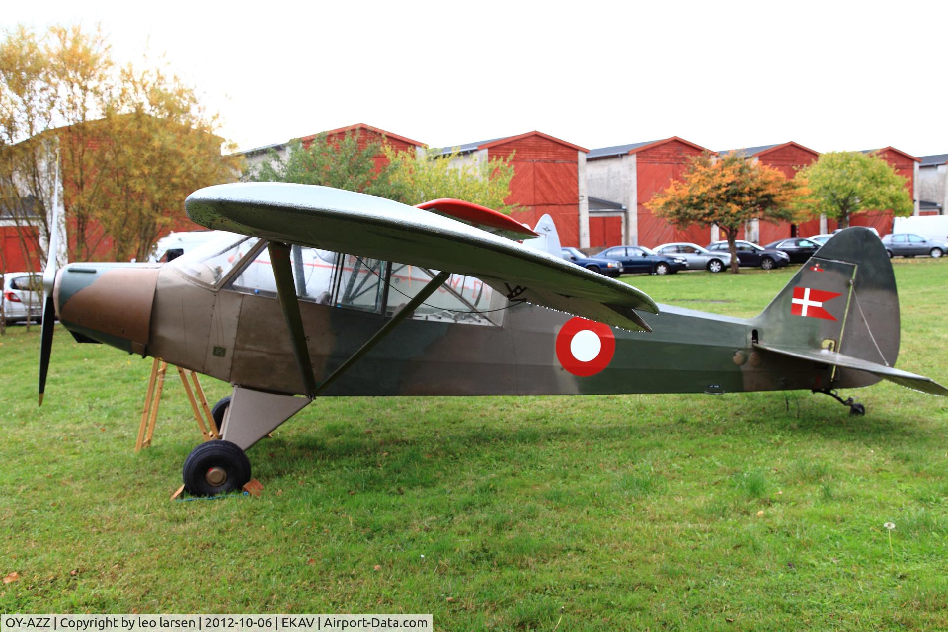 OY-AZZ, 1953 Piper L-18C Super Cub (PA-18-95) C/N 18-3165, Avedoere 6.10.12