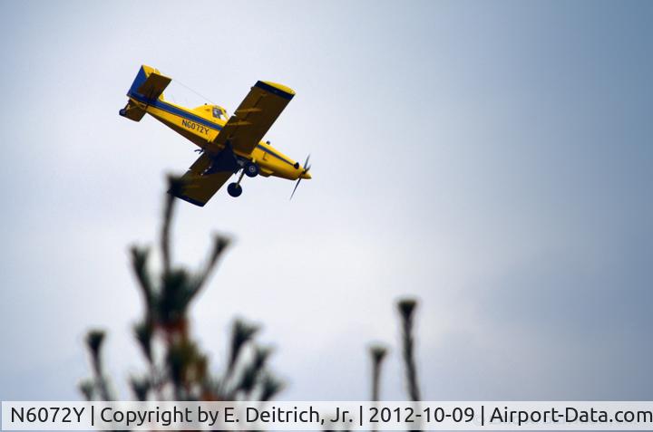 N6072Y, Air Tractor Inc AT-401B C/N 401B-0998, Flying over farm...Photo taken in Woodbine, MD in October 2012 with Nikon D5100 using Nikon 55-300mm lens, after production in Adobe Photoshop