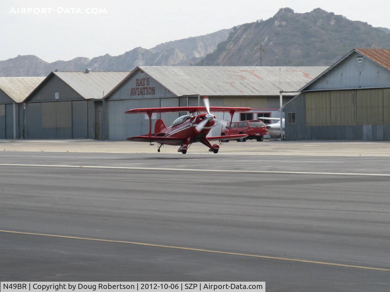 N49BR, Pitts S-2A Special C/N 2212, 1980 Aerotek PITTS S-2A. Lycoming AEIO-540 260 Hp, landing Rwy 22