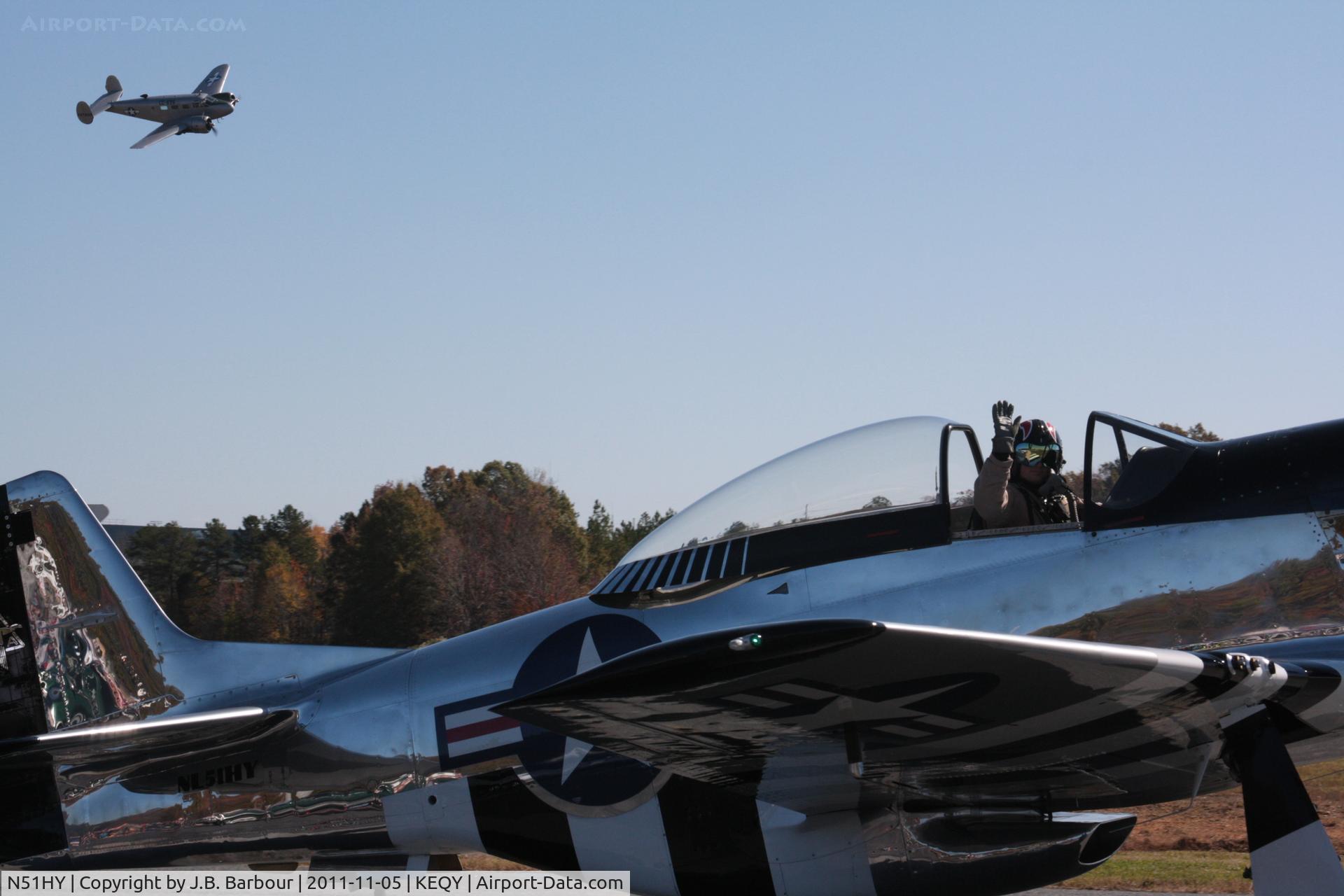 N51HY, 1944 North American P-51D Mustang C/N 124-48192, WAR BIRD
