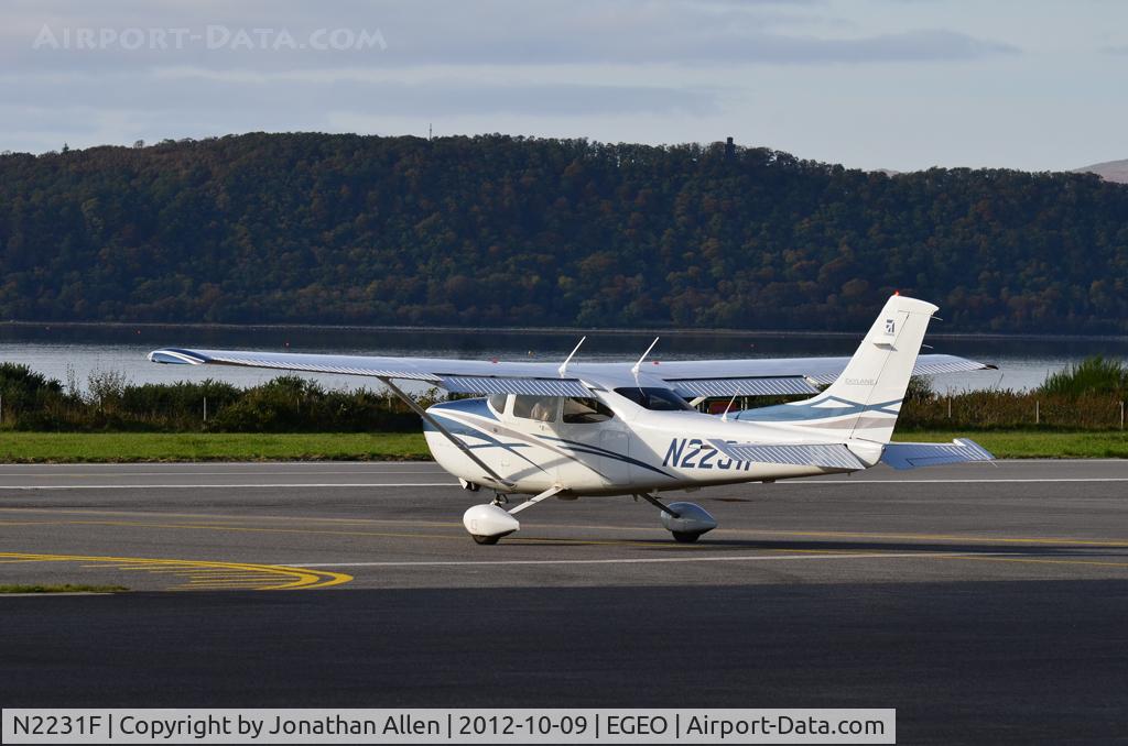 N2231F, 2007 Cessna 182T Skylane C/N 18281925, Departing from Oban Airport, Scotland.