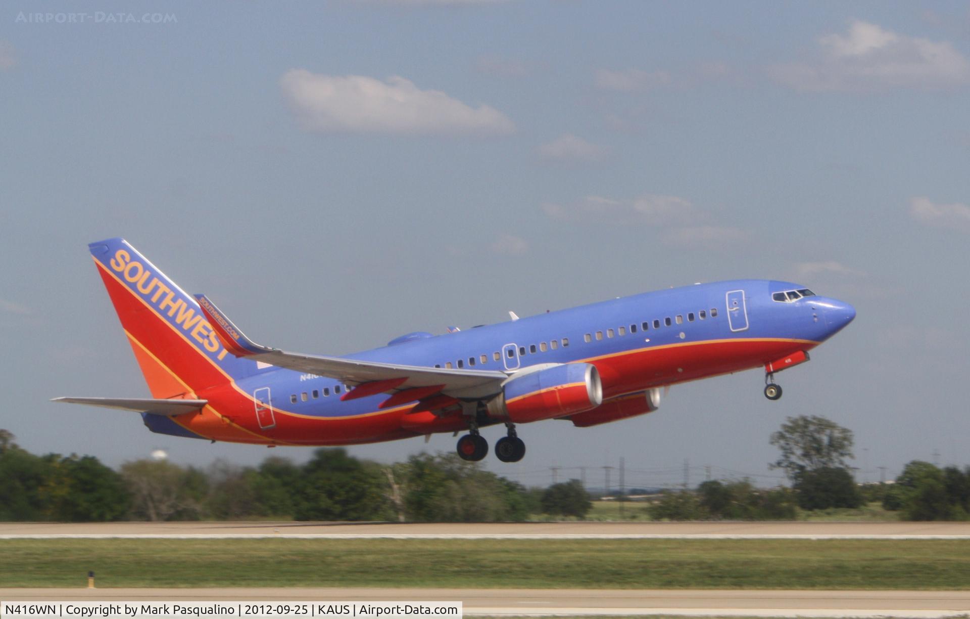 N416WN, 2001 Boeing 737-7H4 C/N 32453, Boeing 737-700