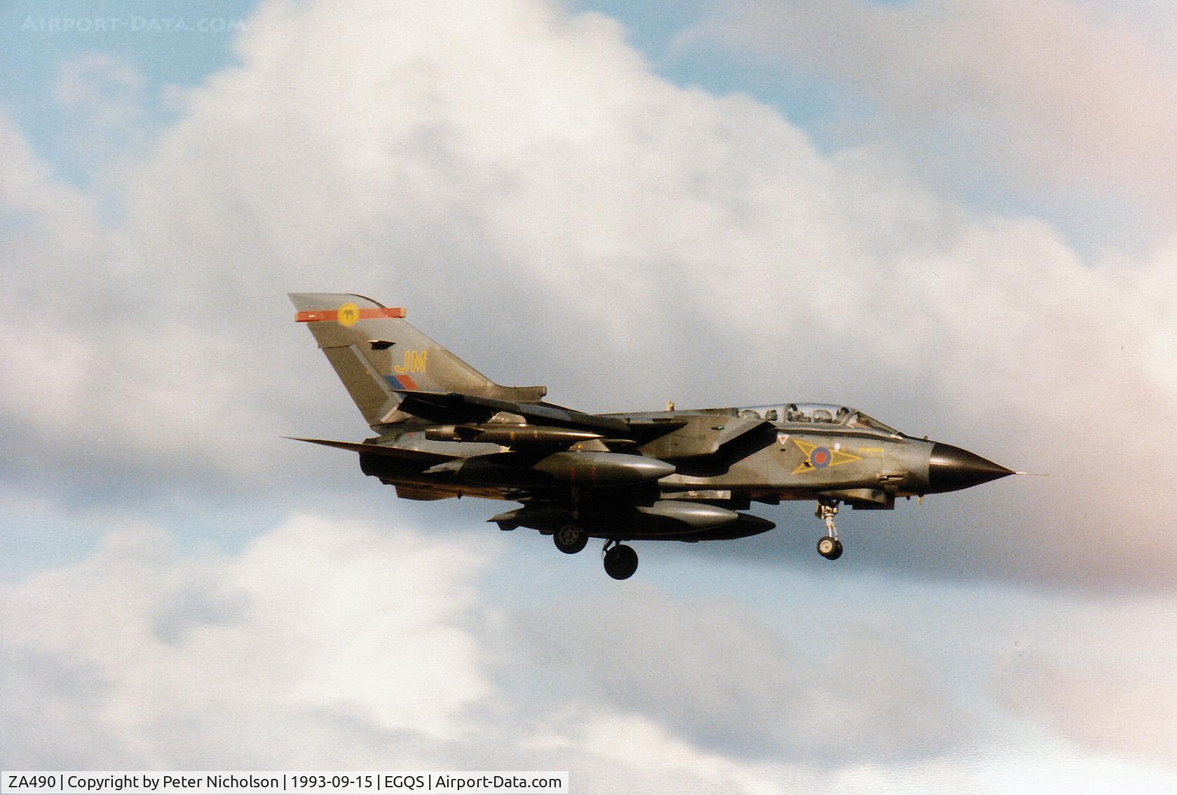 ZA490, 1983 Panavia Tornado GR.1 C/N 305/BS106/3142, Tornado GR.1 of 27 Squadron on final approach to Runway 05 at RAF Lossiemouth in September 1993.