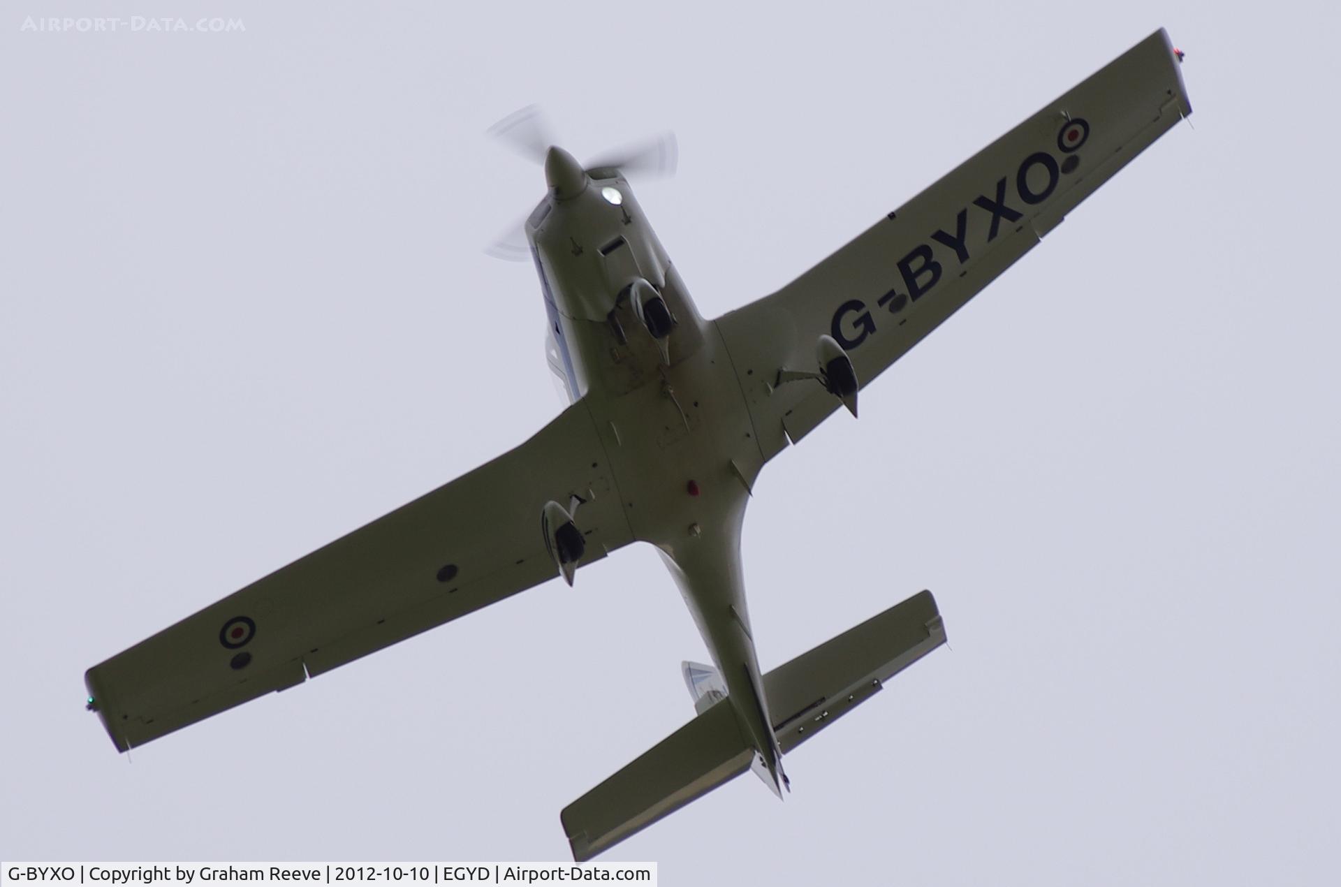 G-BYXO, 2001 Grob G-115E Tutor T1 C/N 82175/E, Coming in to land.