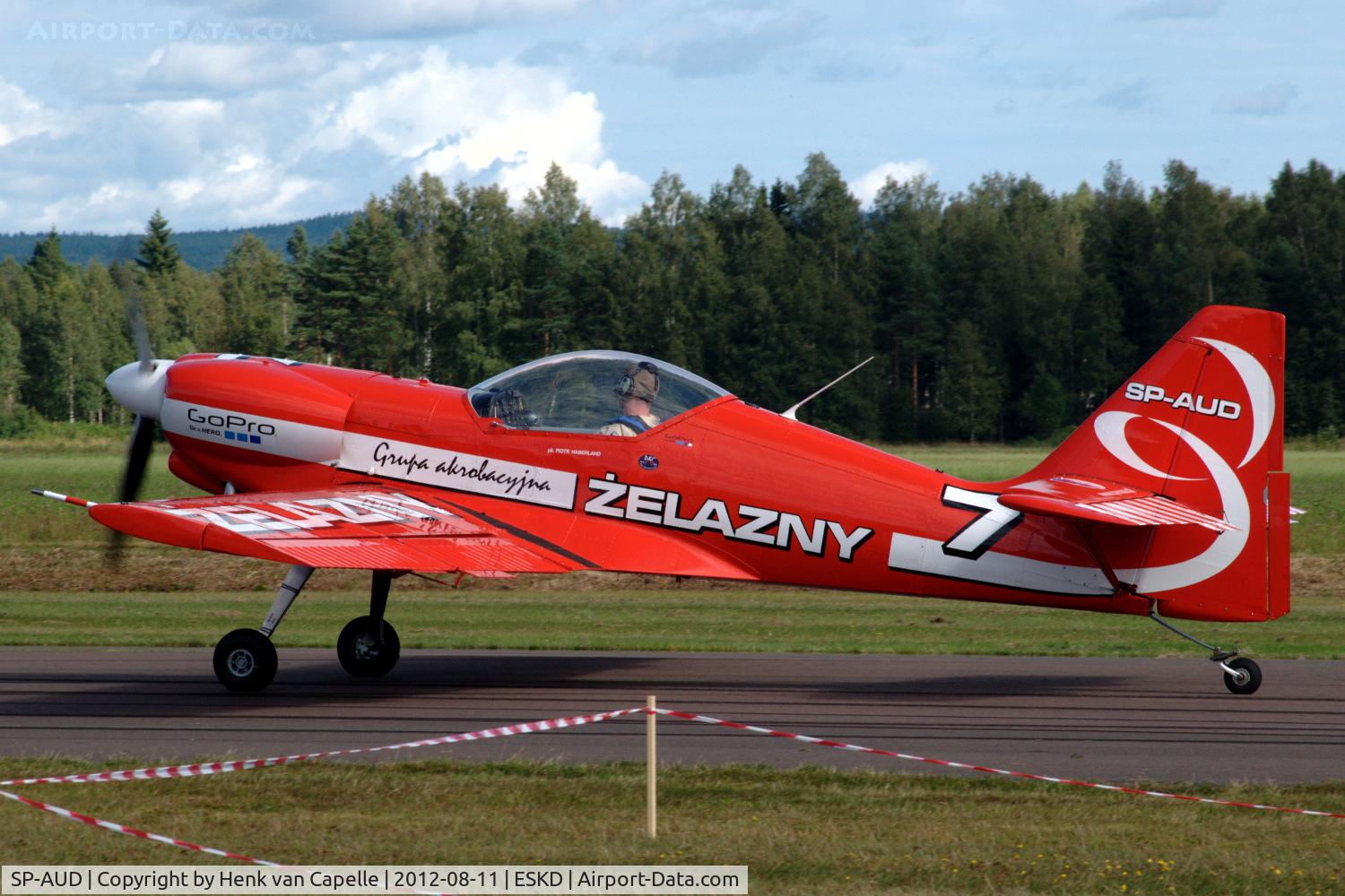 SP-AUD, Zlin Z-50LS C/N 0035, Zlin Z-50LS of the Zelazny Aerobatic Team taxying at  Dala-Järna airfield, Sweden.