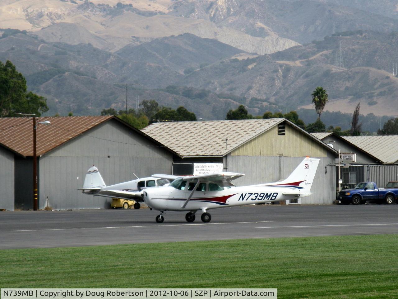 N739MB, 1978 Cessna 172N C/N 17270641, 1978 Cessna 172N SKYHAWK, Lycoming O-320-H2AD 160 Hp, taxi off the active