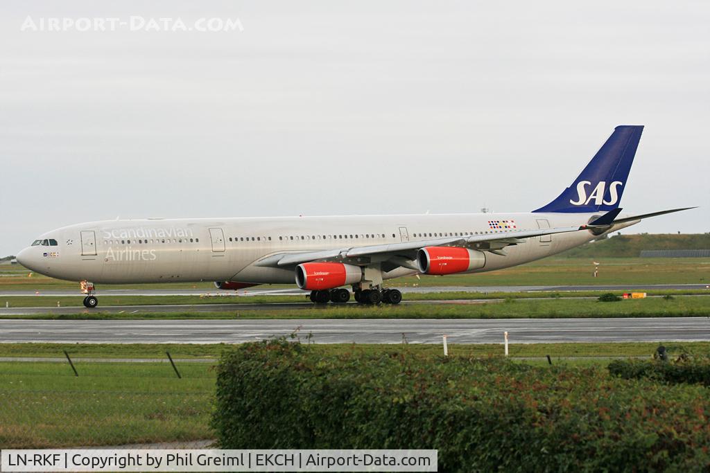 LN-RKF, 2001 Airbus A340-313X C/N 413, Taken at EKCH.