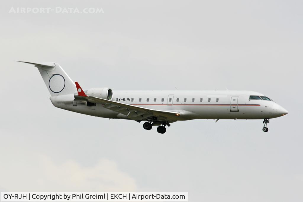 OY-RJH, 1995 Canadair CRJ-100LR (CL-600-2B19) C/N 7090, Taken at EKCH.