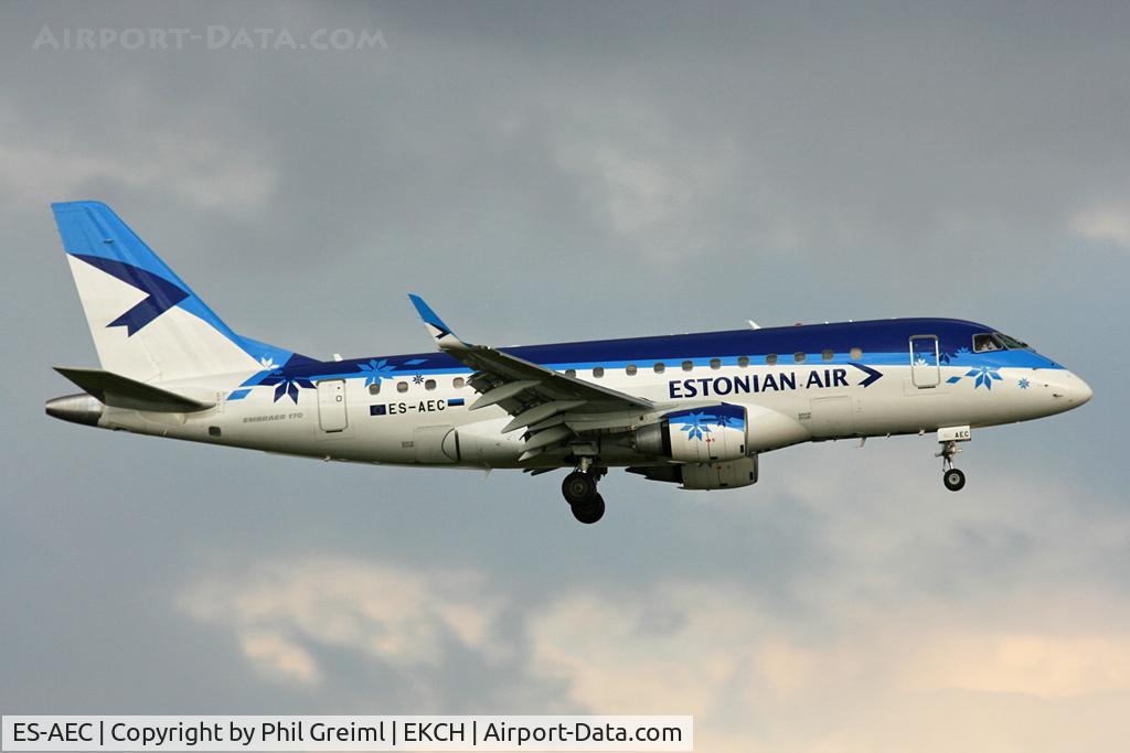 ES-AEC, 2005 Embraer 170LR (ERJ-170-100LR) C/N 17000107, Taken at EKCH.