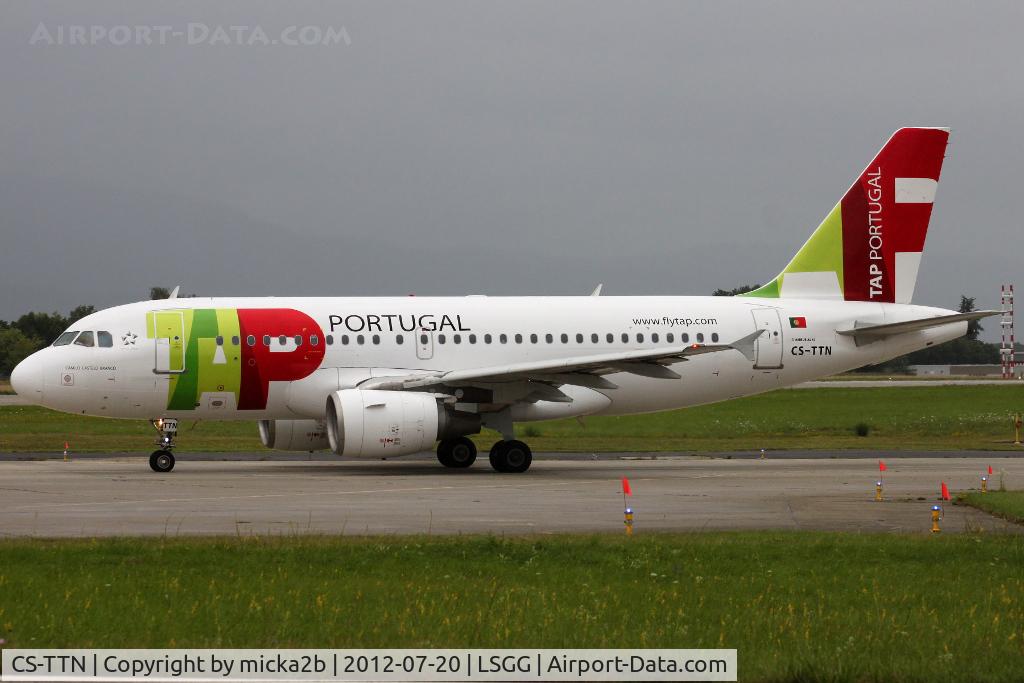 CS-TTN, 1999 Airbus A319-111 C/N 1120, Taxiing