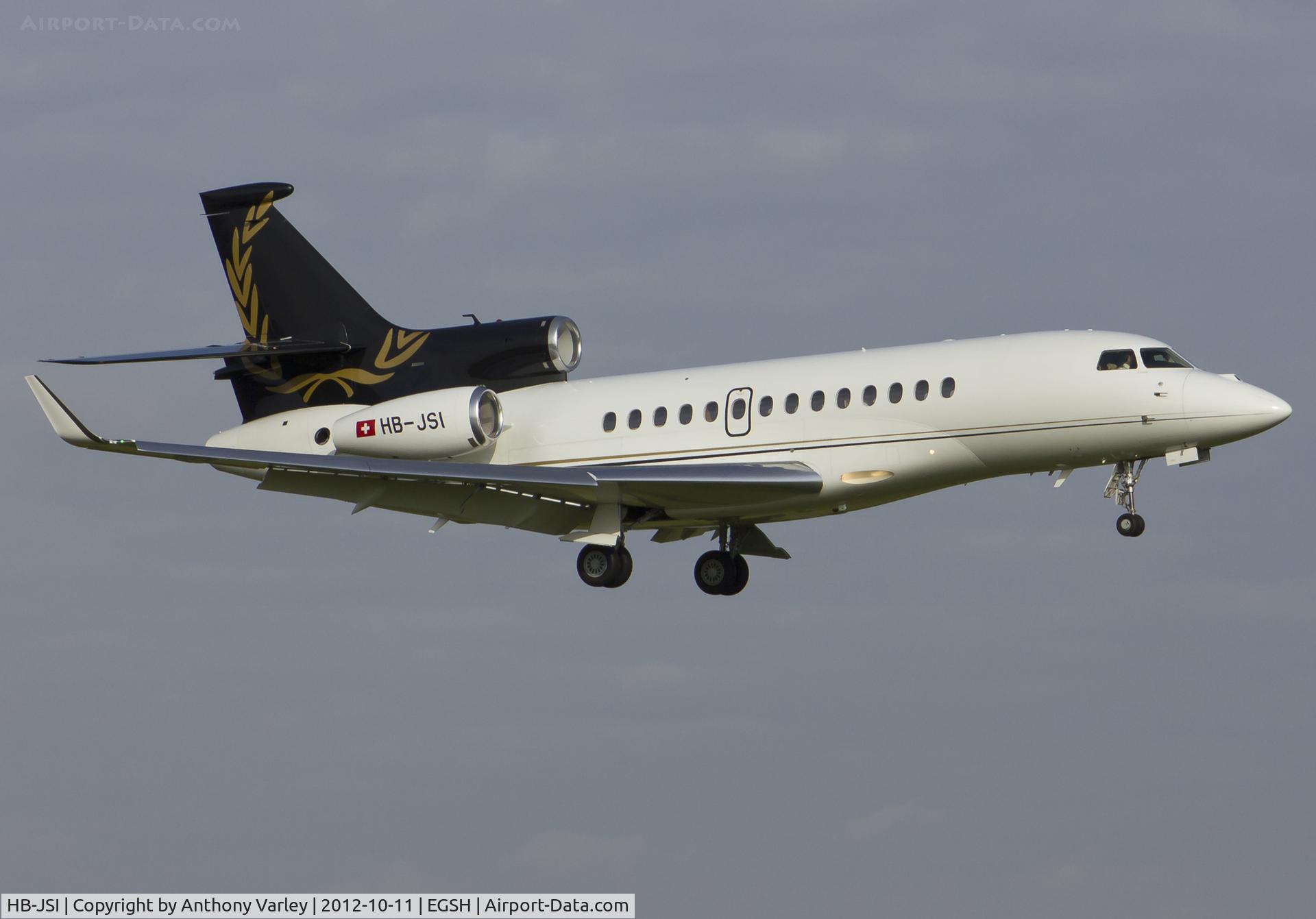 HB-JSI, 2008 Dassault Falcon 7X C/N 037, Arriving at EGSH.