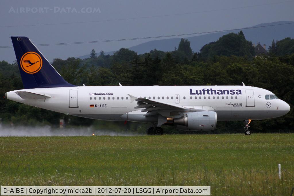 D-AIBE, 2010 Airbus A319-112 C/N 4511, Take Off