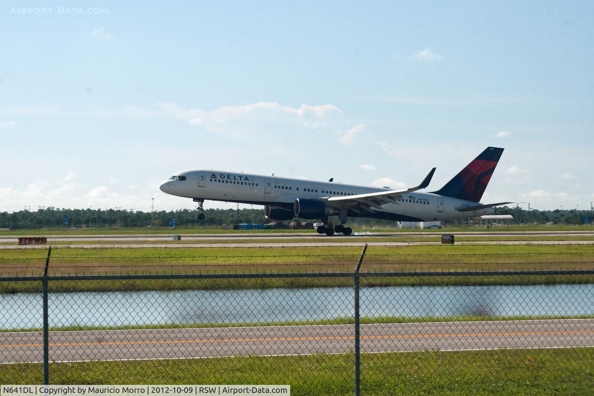 N641DL, 1988 Boeing 757-232 C/N 23995, Arriving from ATL