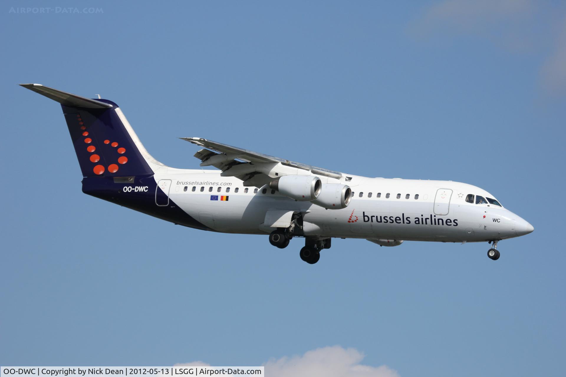OO-DWC, 1998 British Aerospace Avro 146-RJ100 C/N E3322, LSGG/GVA EBACE 2012