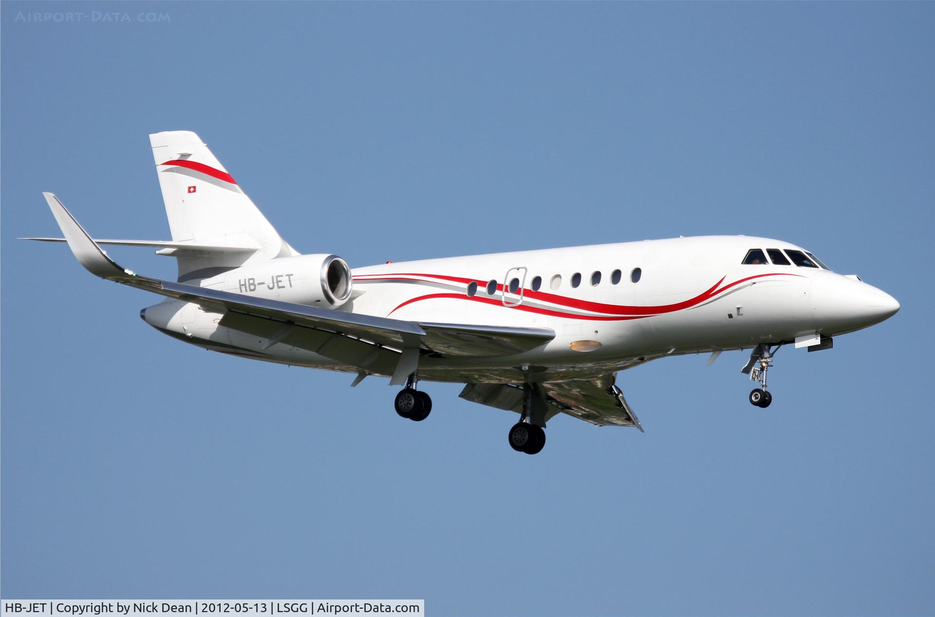 HB-JET, 2008 Dassault Falcon 2000EX EASy C/N 154, LSGG/GVA EBACE 2012
