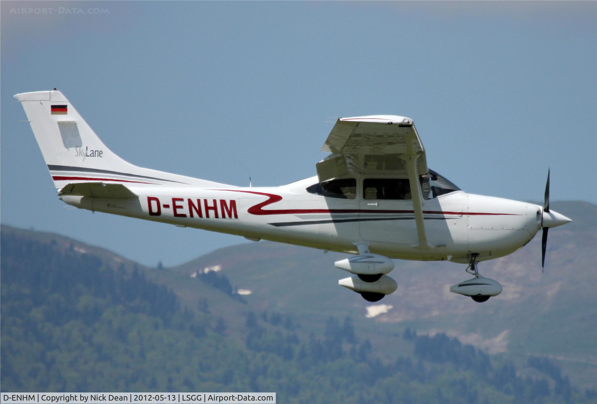 D-ENHM, 2002 Cessna 182T Skylane C/N 18281092, LSGG/GVA EBACE 2012