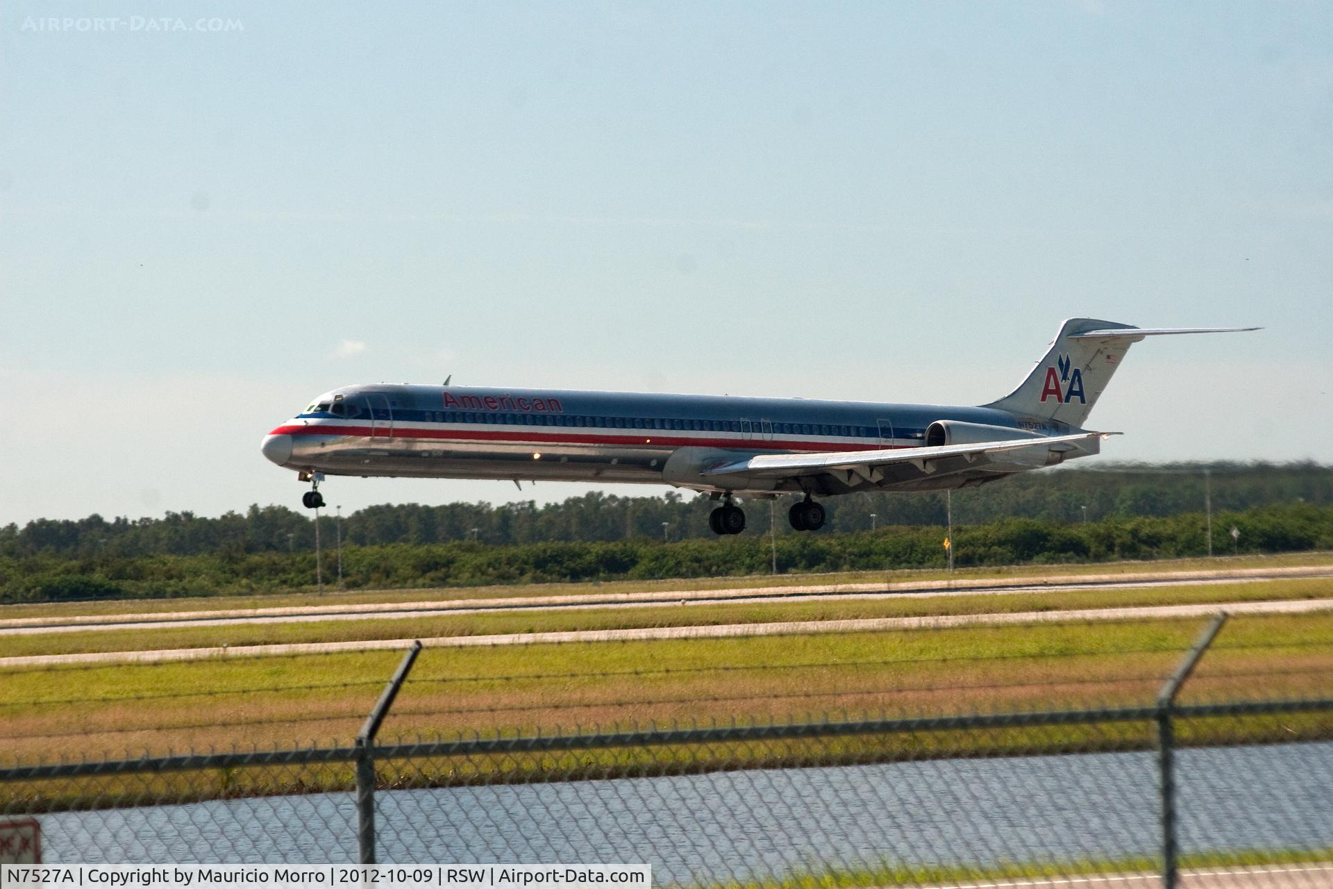 N7527A, 1990 McDonnell Douglas MD-82 (DC-9-82) C/N 49919, RWY 6 coming from O'Hare