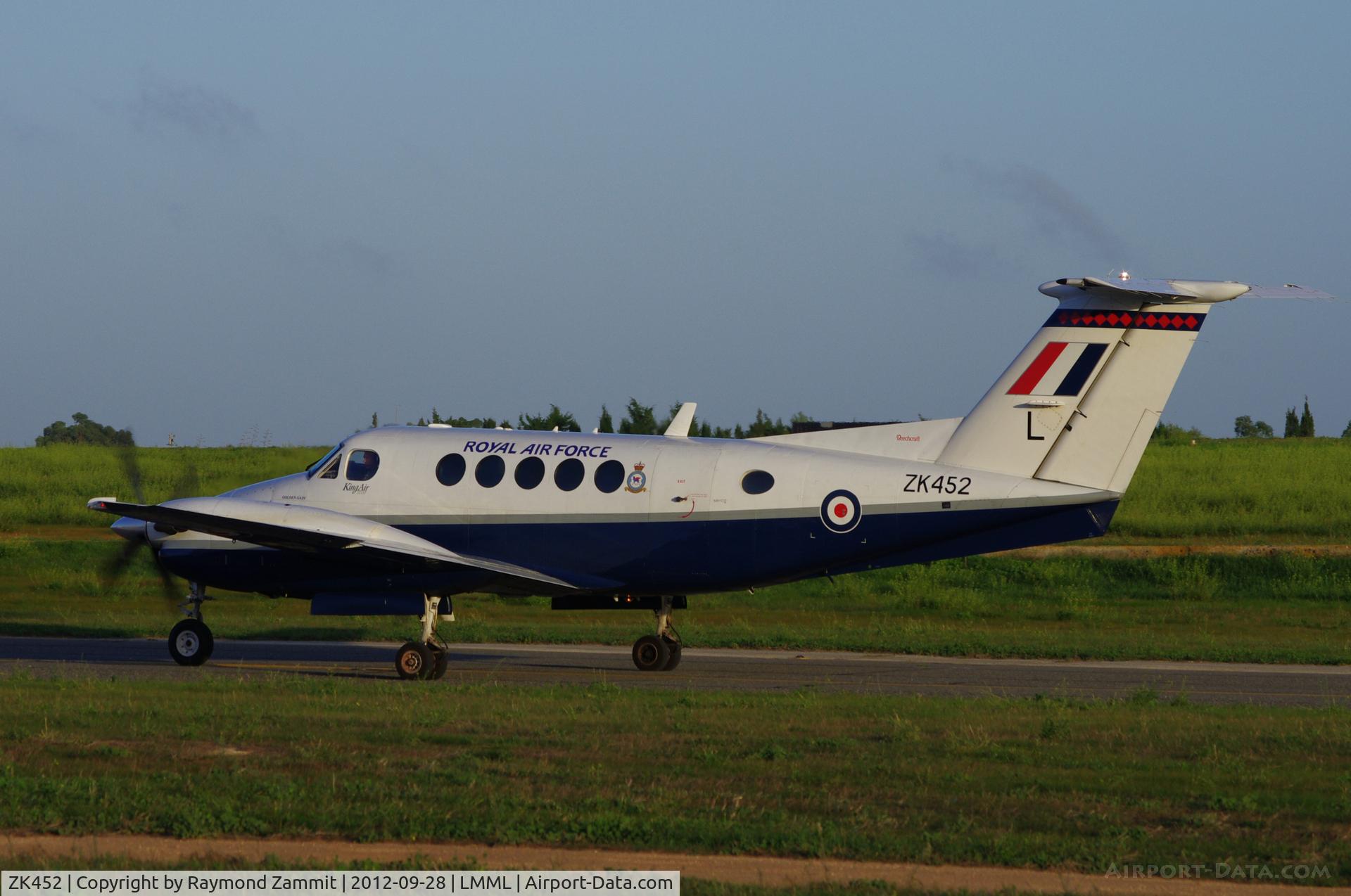 ZK452, 2003 Raytheon B200 King Air C/N BB-1832, Beech Kingair200 ZK452/L of 45Sqd RAF