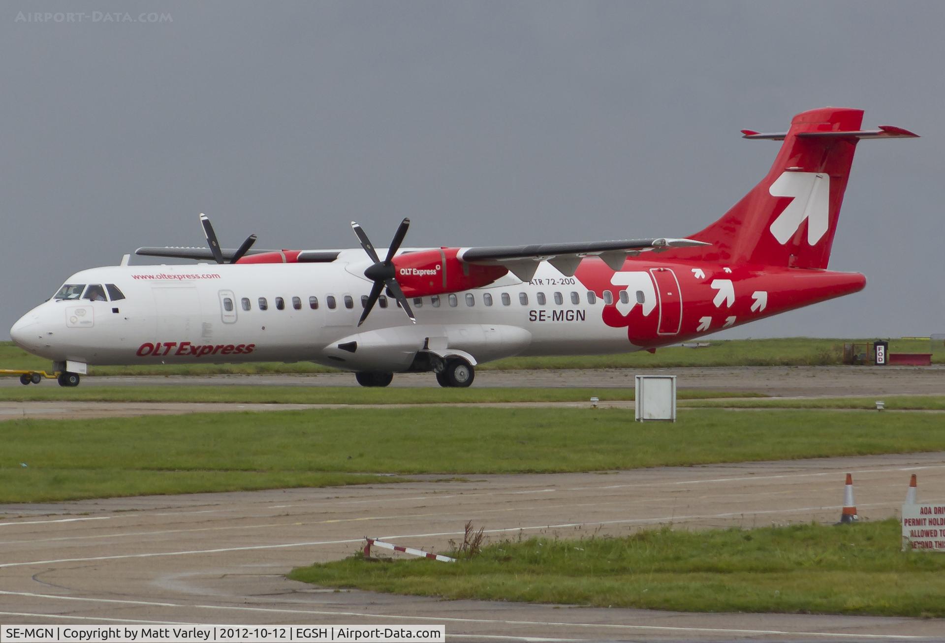 SE-MGN, 1994 ATR 72-202 C/N 437, Being towed to the Air livery hangar for spray.