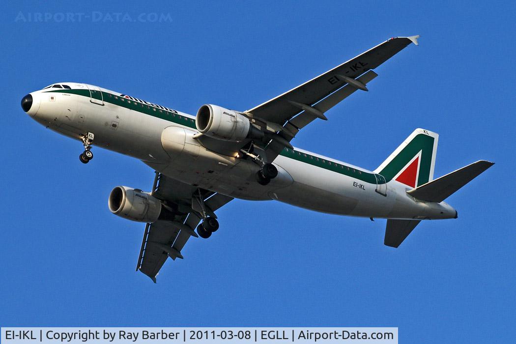 EI-IKL, 2001 Airbus A320-214 C/N 1489, Airbus A320-214 [1489] (Alitalia) Home~G 08/03/2011