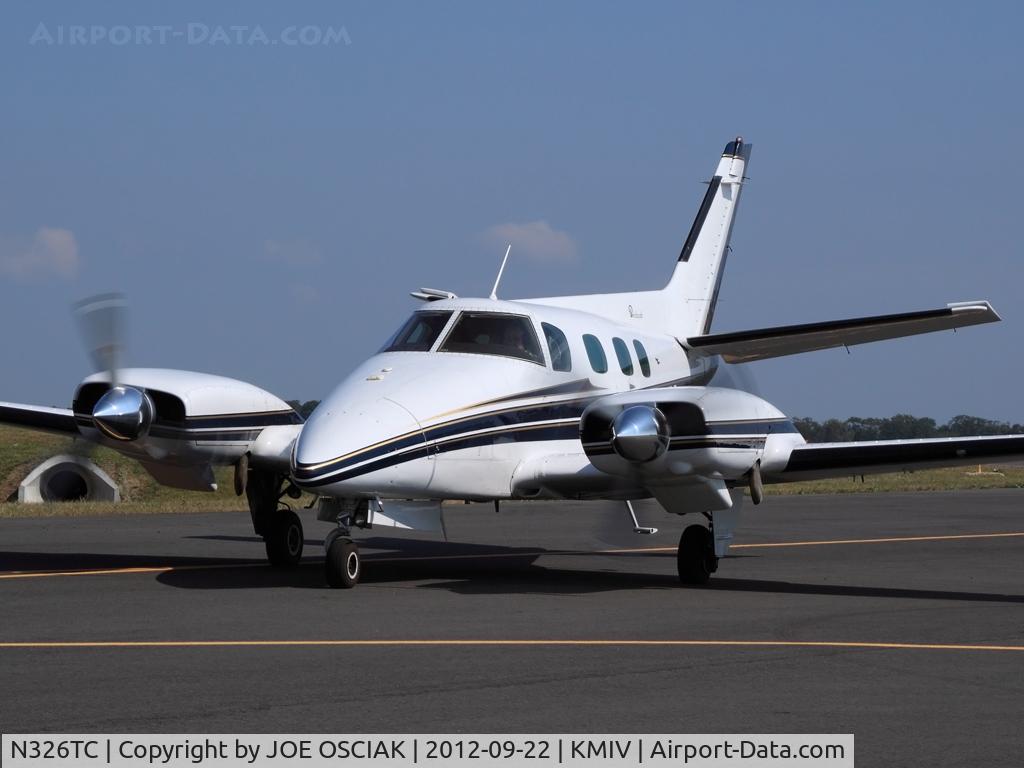 N326TC, 1969 Beech 60 C/N P-121, Arriving at Millville