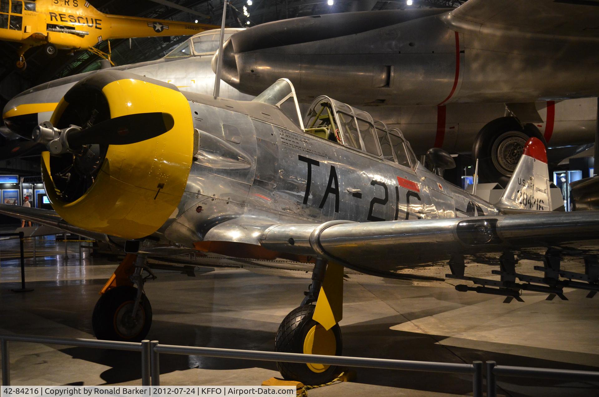 42-84216, 1942 North American AT-6D Texan C/N 88-15997, AF Museum