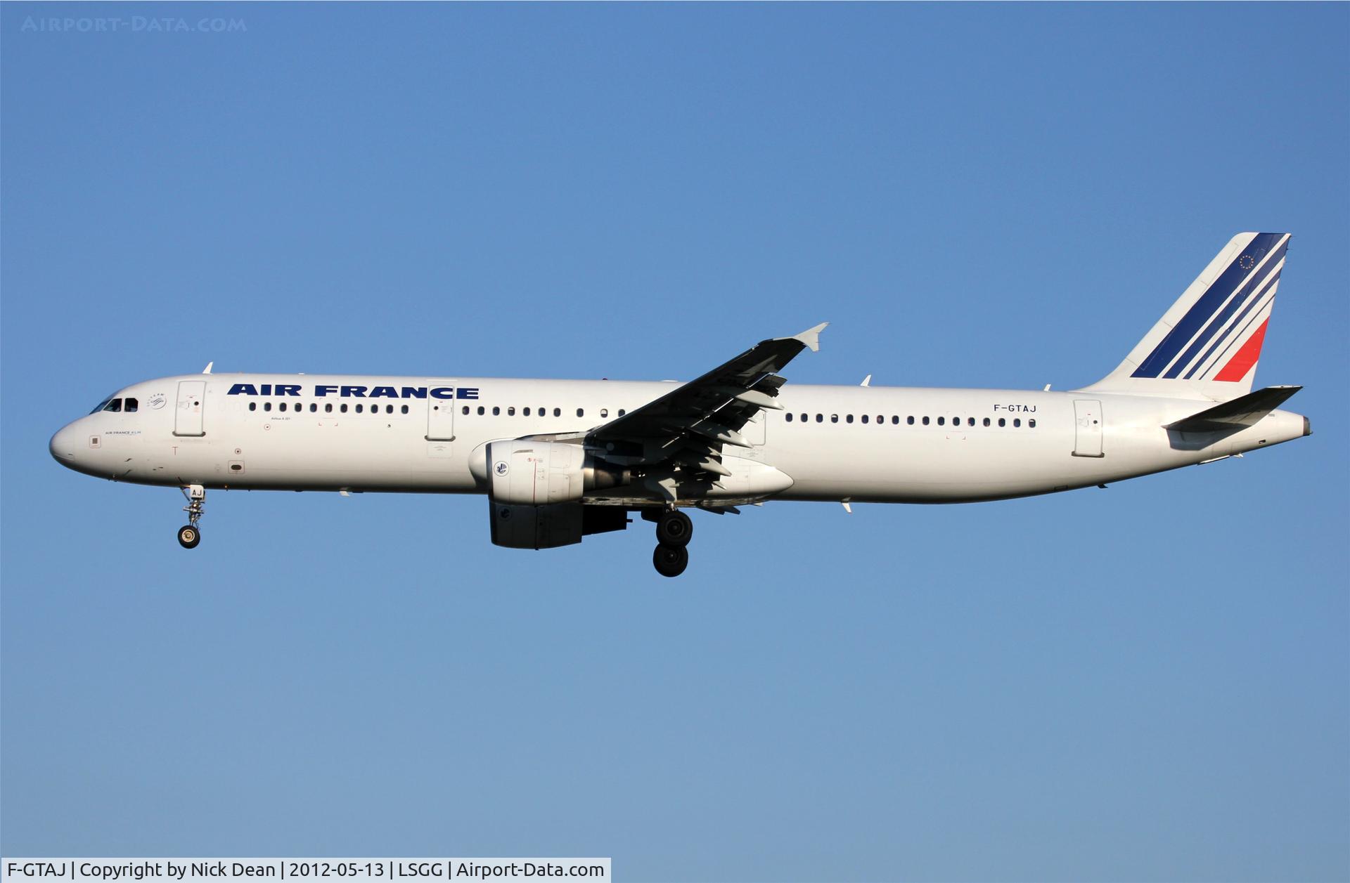 F-GTAJ, 2001 Airbus A321-211 C/N 1476, LSGG/GVA EBACE 2012