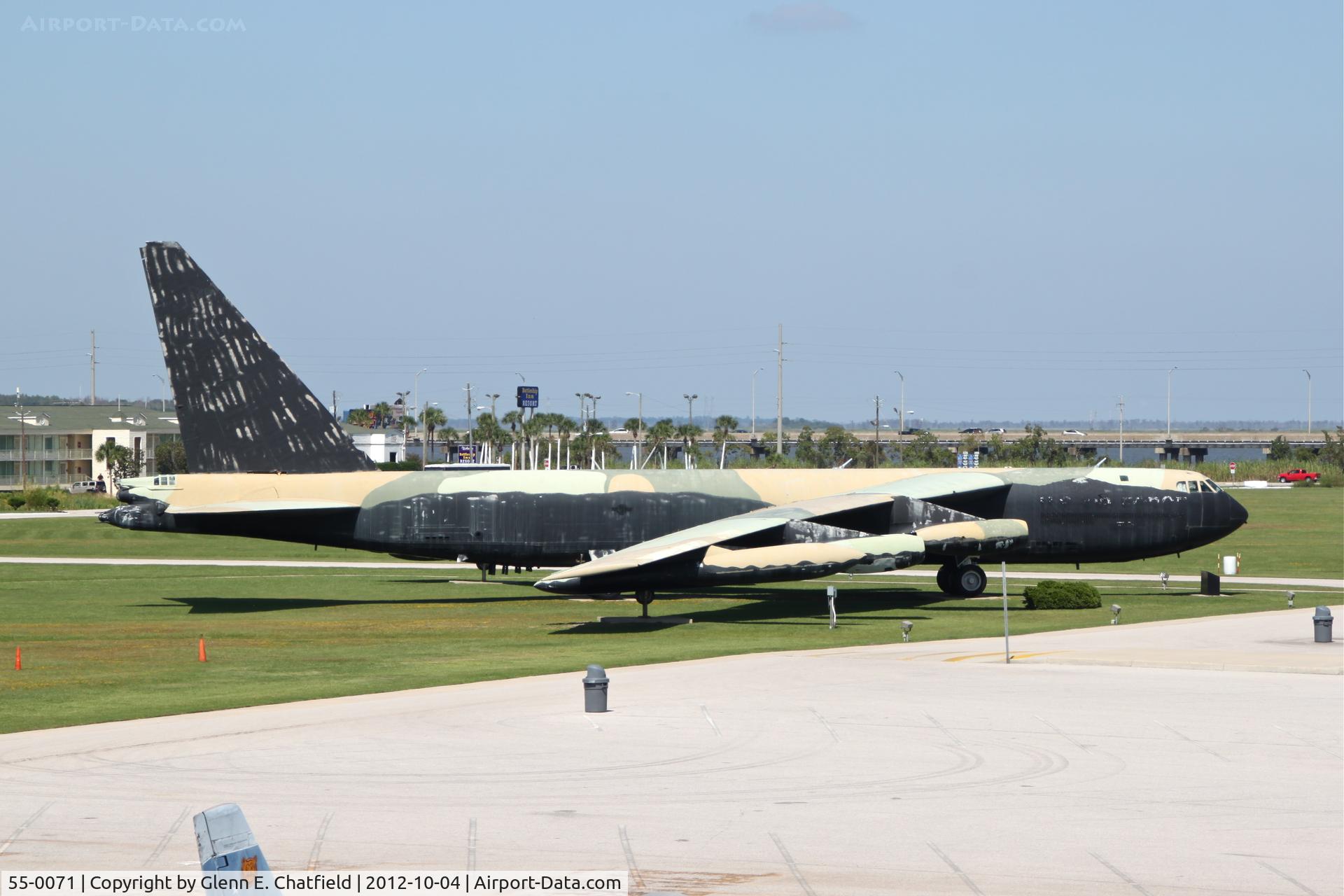 55-0071, 1955 Boeing B-52D-55-BO Stratofortress C/N 17193, At the Battleship Alabama Museum