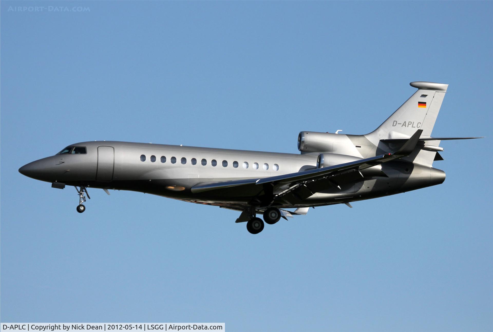 D-APLC, 2009 Dassault Falcon 7X C/N 77, LSGG/GVA EBACE 2012
