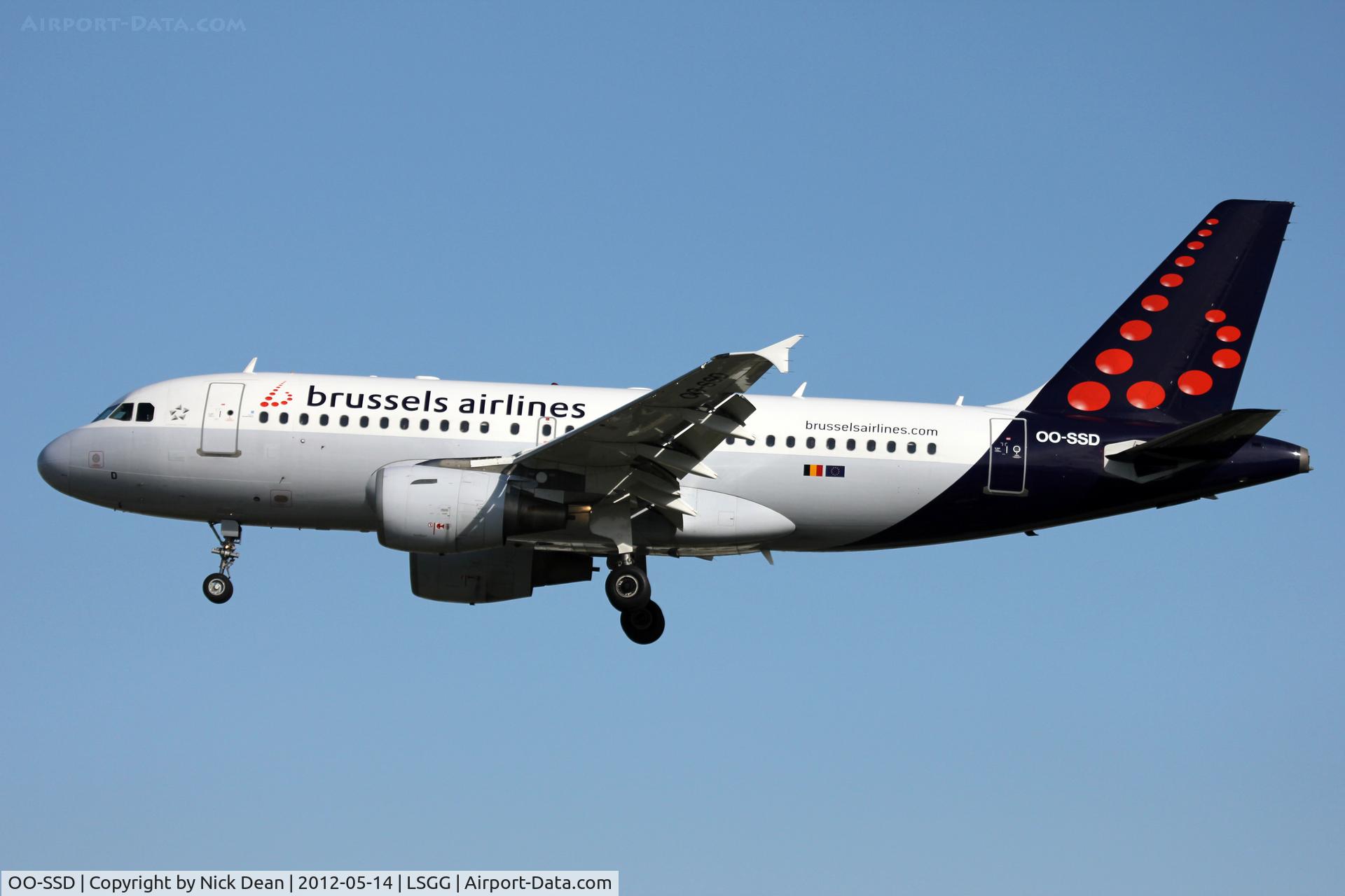 OO-SSD, 1999 Airbus A319-112 C/N 1102, LSGG/GVA EBACE 2012