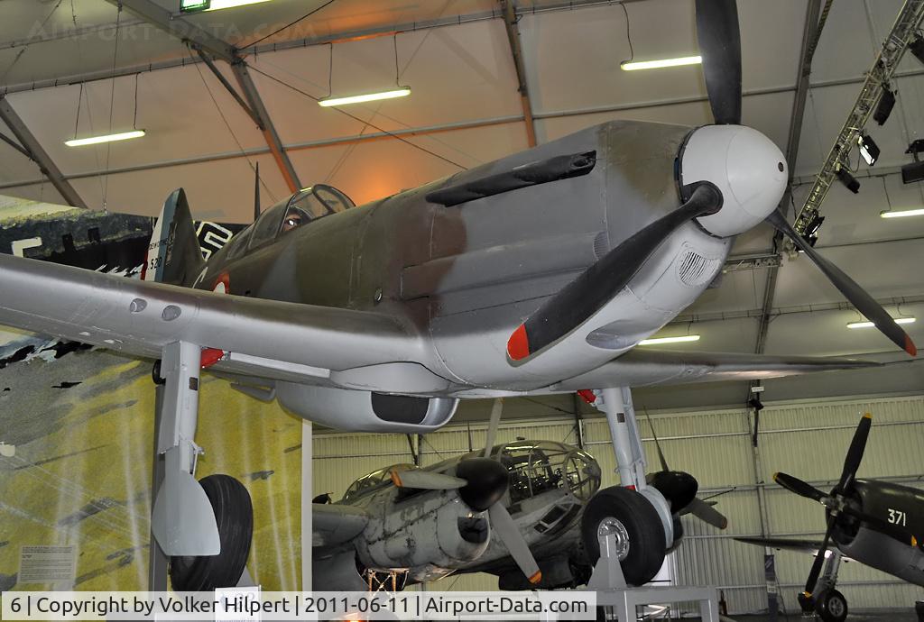 6, Dewoitine D.520 C/N 862, at Le Bourget
