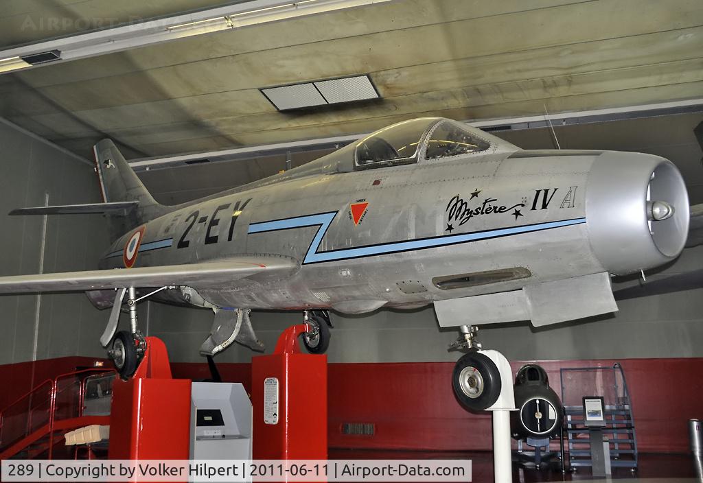 289, Dassault MD-454 Mystere IVA C/N 105, at Le Bourget