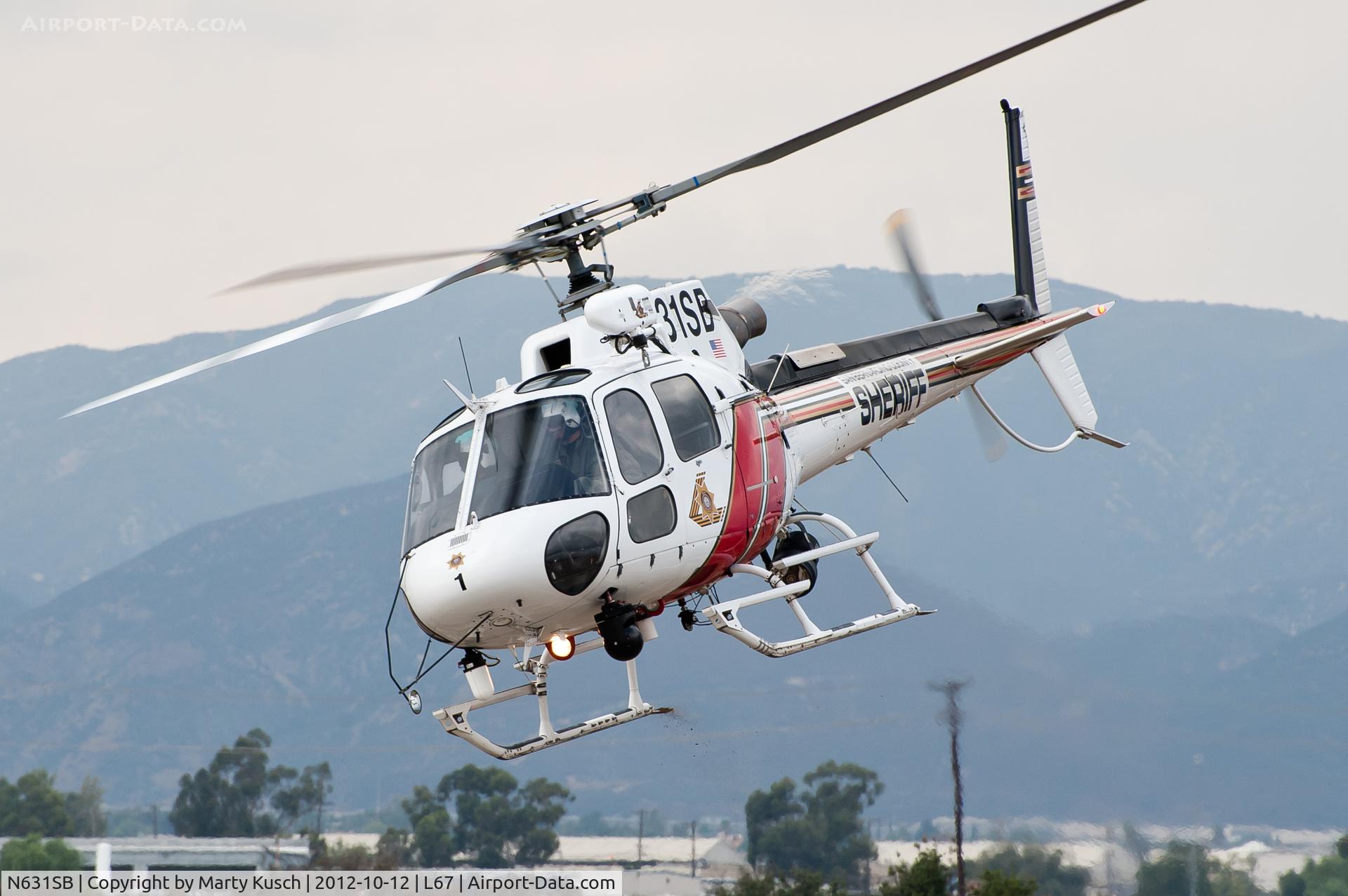 N631SB, 2004 Eurocopter AS-350B-3 Ecureuil Ecureuil C/N 3891, Pattern work.