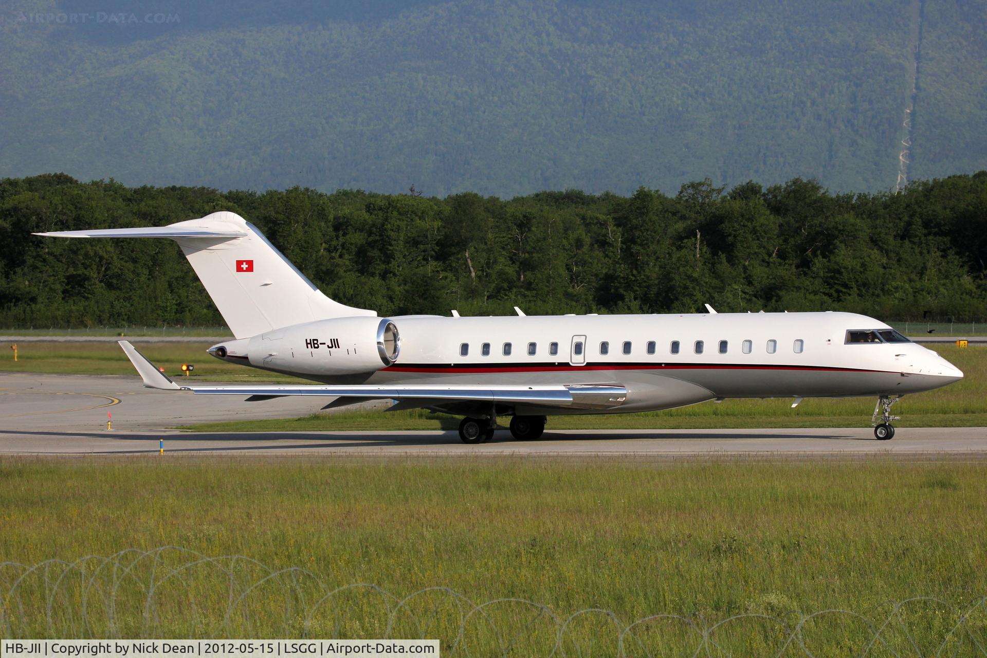 HB-JII, Bombardier BD-700-1A10 Global Express C/N 9367, LSGG/GVA EBACE 2012