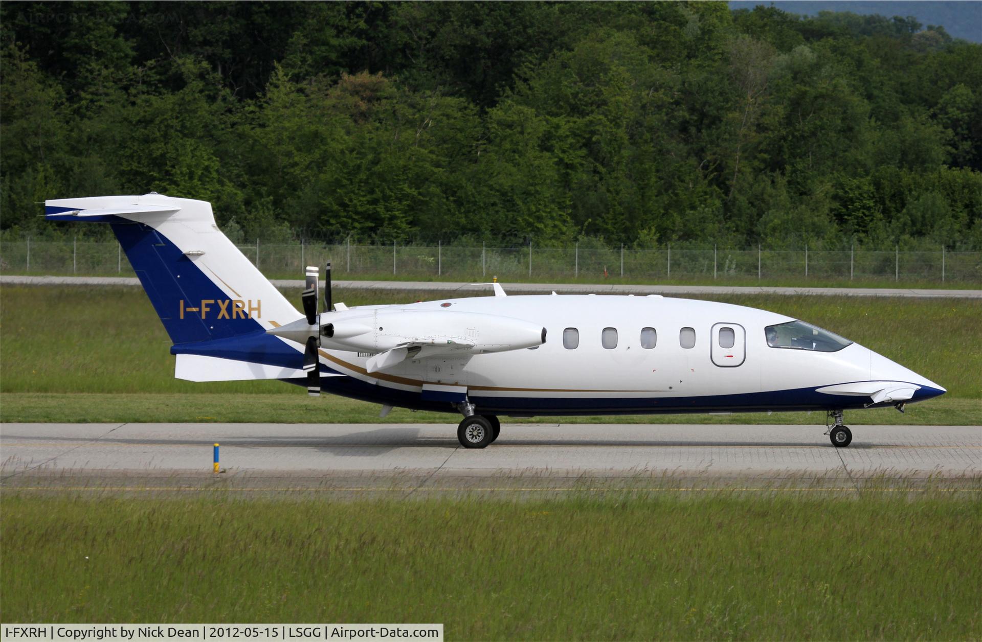 I-FXRH, 2009 Piaggio P-180 Avanti II C/N 1177, LSGG/GVA EBACE 2012