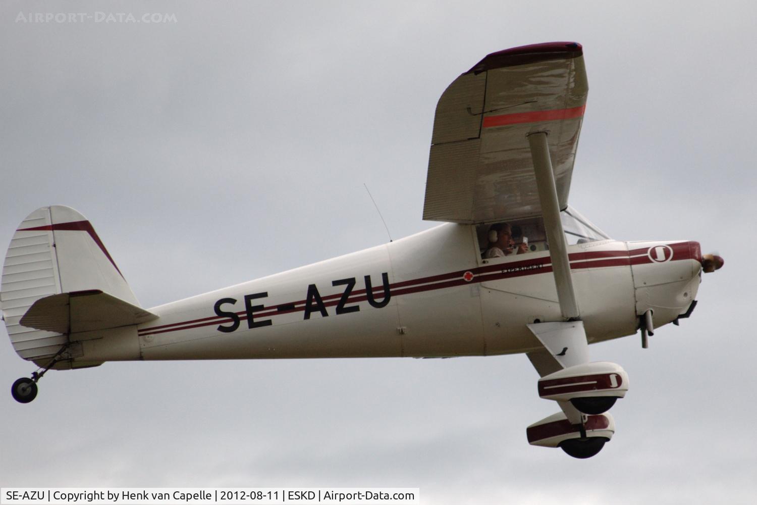 SE-AZU, 1947 Luscombe 8F Silvaire C/N 4865, Luscombe 8F Silvaire departing from Dala-Järna airfield, Sweden.