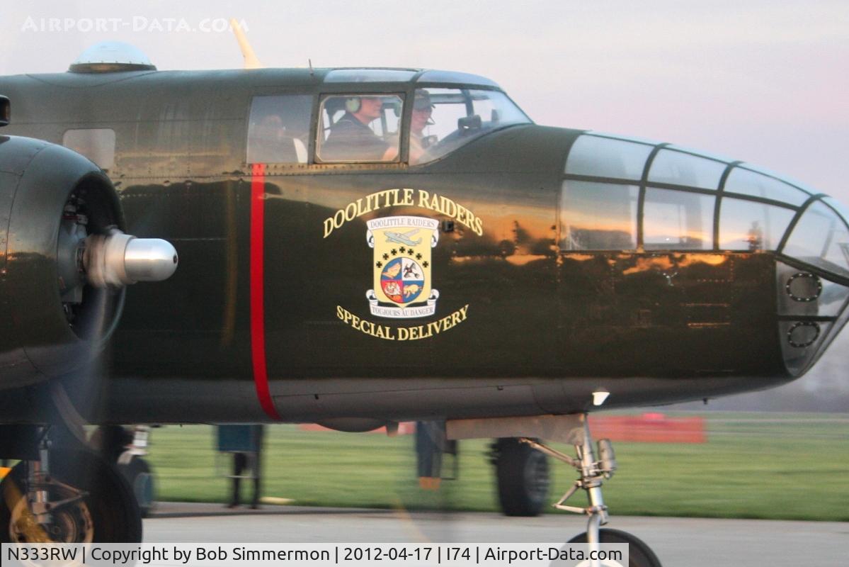N333RW, 1944 North American B-25N Mitchell C/N 108-47488, Preparing to depart for Dayton.  B-25 Gathering and Doolittle Reunion.