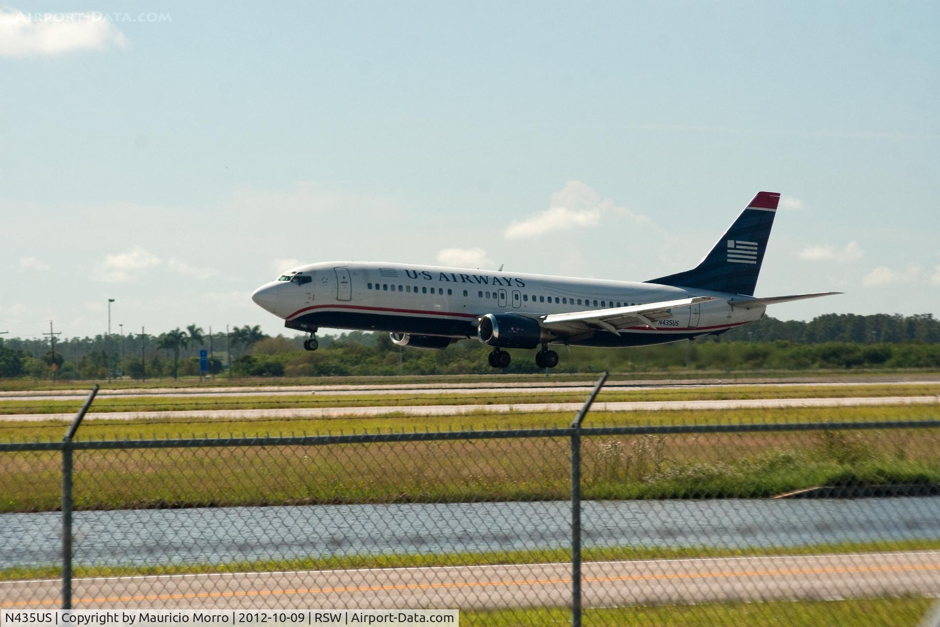N435US, 1990 Boeing 737-4B7 C/N 24557, Landing from CLT