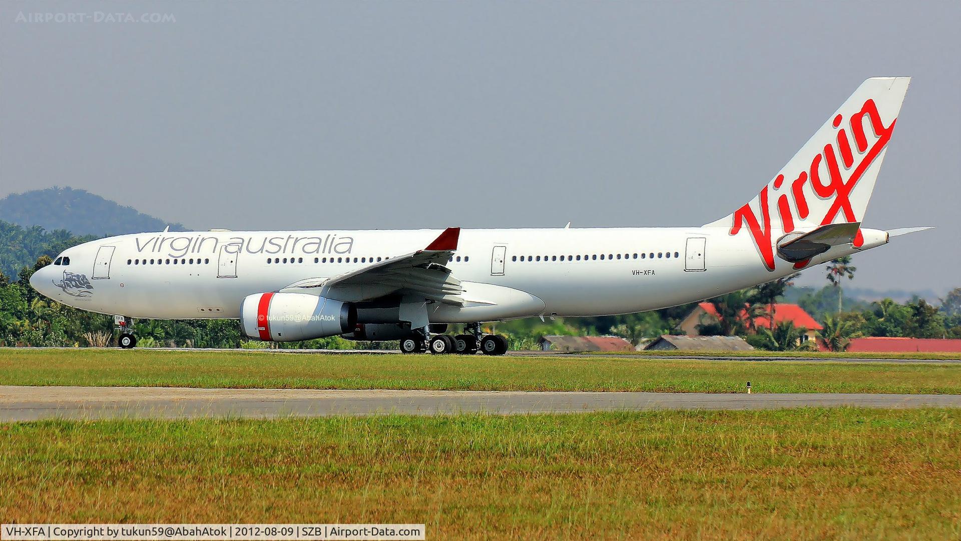 VH-XFA, 2000 Airbus A330-243 C/N 365, Virgin Australia