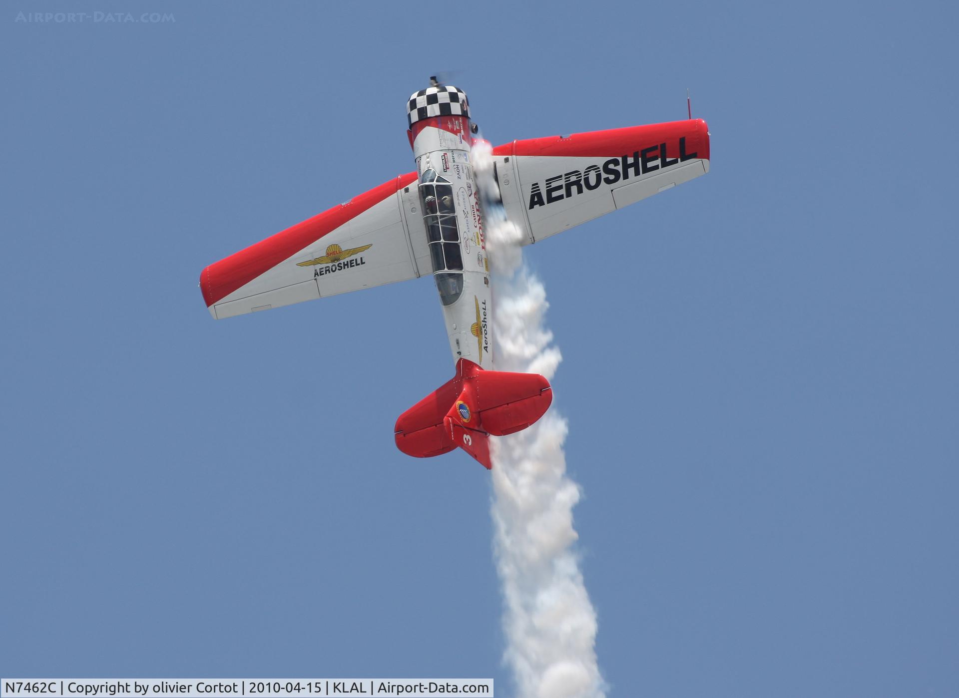 N7462C, North American AT-6B Texan C/N 121-43211, performing at the 2010 Sun n' Fun