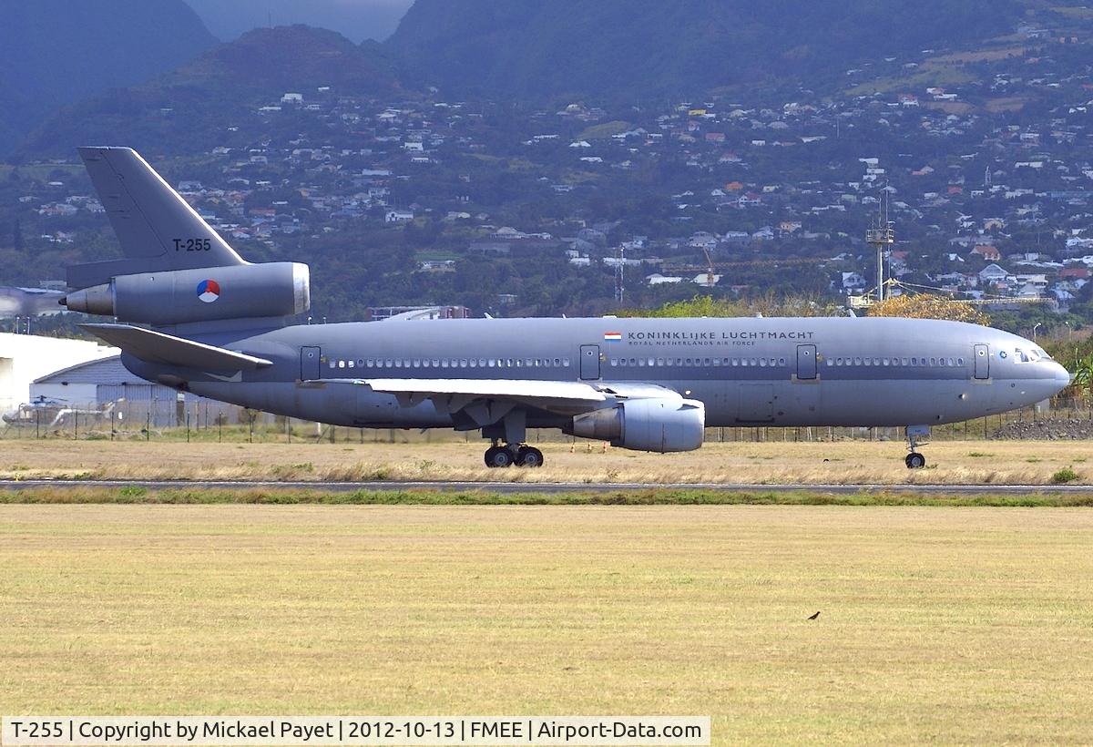 T-255, 1978 McDonnell Douglas DC-10-30F C/N 46987, Back-track rwy 12