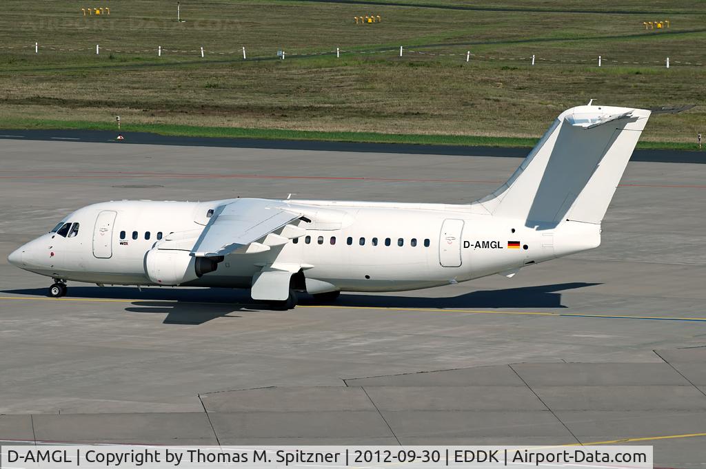 D-AMGL, 1986 British Aerospace BAe.146-200 C/N E2055, WDL Aviation D-AMGL in all white c/s taxiing towards it's stand at CGN