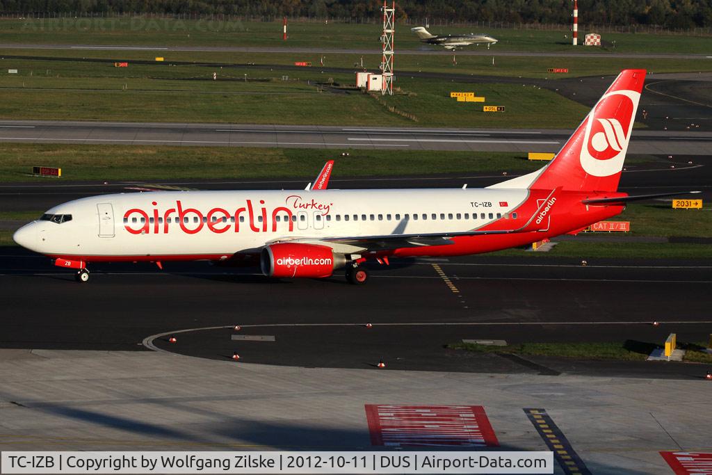 TC-IZB, 2009 Boeing 737-86J C/N 37743, visitor