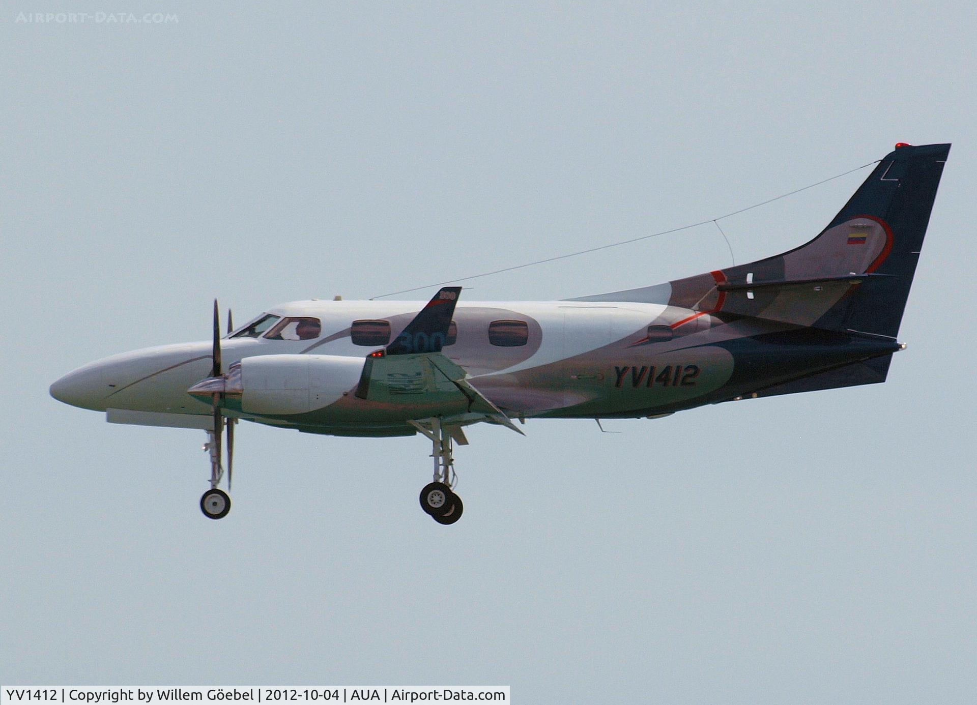YV1412, Swearingen SA-227TT Merlin IIIC C/N TT-465, Landing on Reina Beatrix Airport Aruba